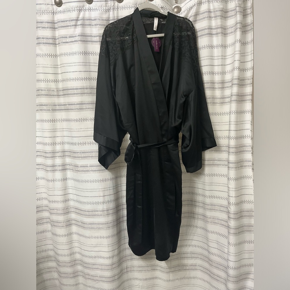 Lane Bryant robe